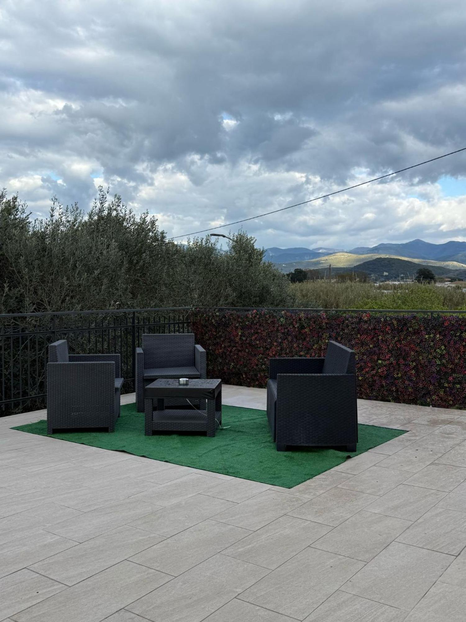 La Perla Di Dea Villa Lido Di Fondi Exterior foto